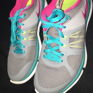 Women’s Nike Tennis shoes